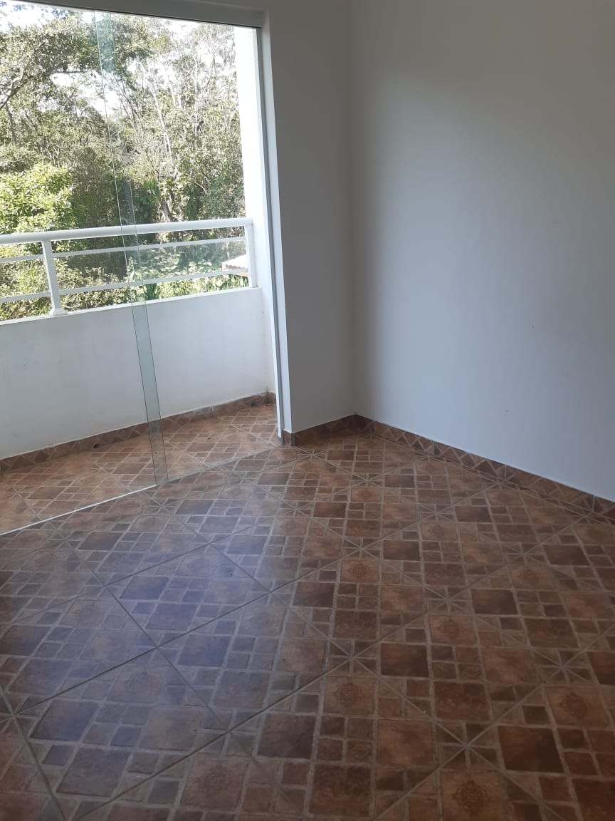 Casa à venda com 2 quartos, 70m² - Foto 27