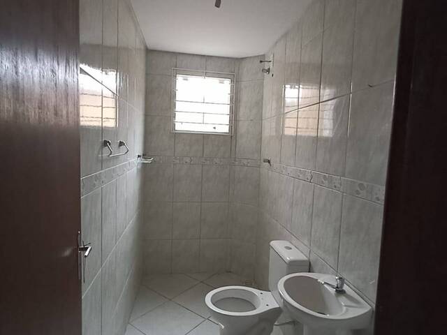 #335 - Apartamento para Venda em São José dos Pinhais - PR - 3